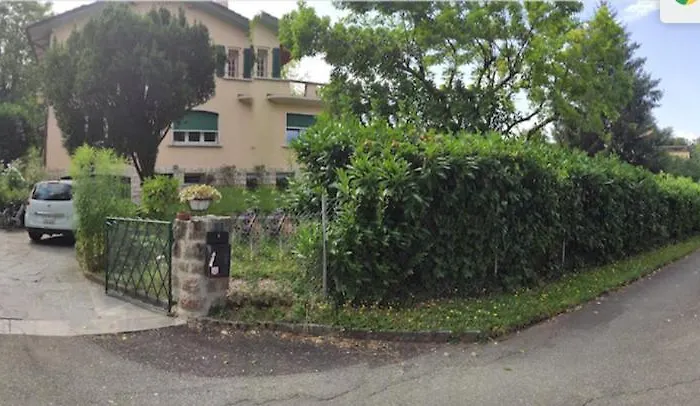 1 Piece Entresol 30 M2 Proche Du Centre Et Bain Thermal Appartement *